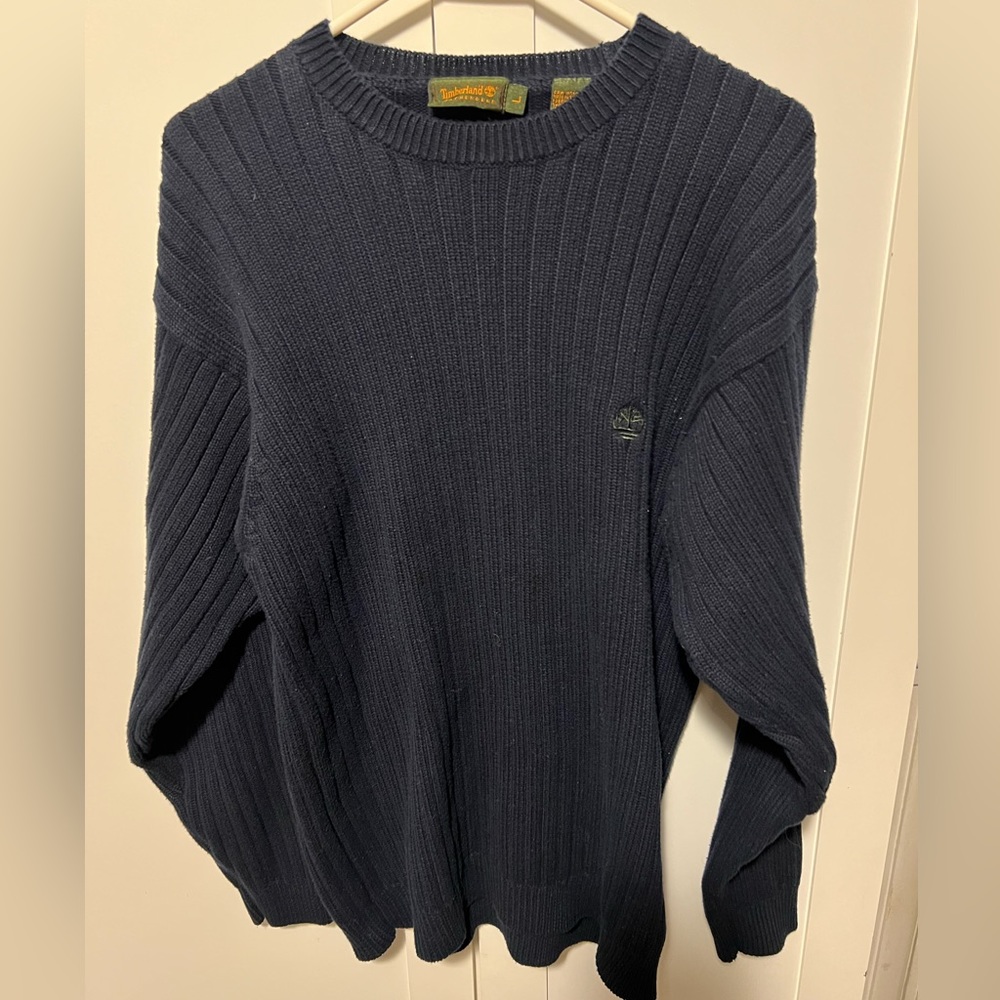 TIMBERLAND LARGE DARK BLUE SWEATER. GREAT CONDITION.